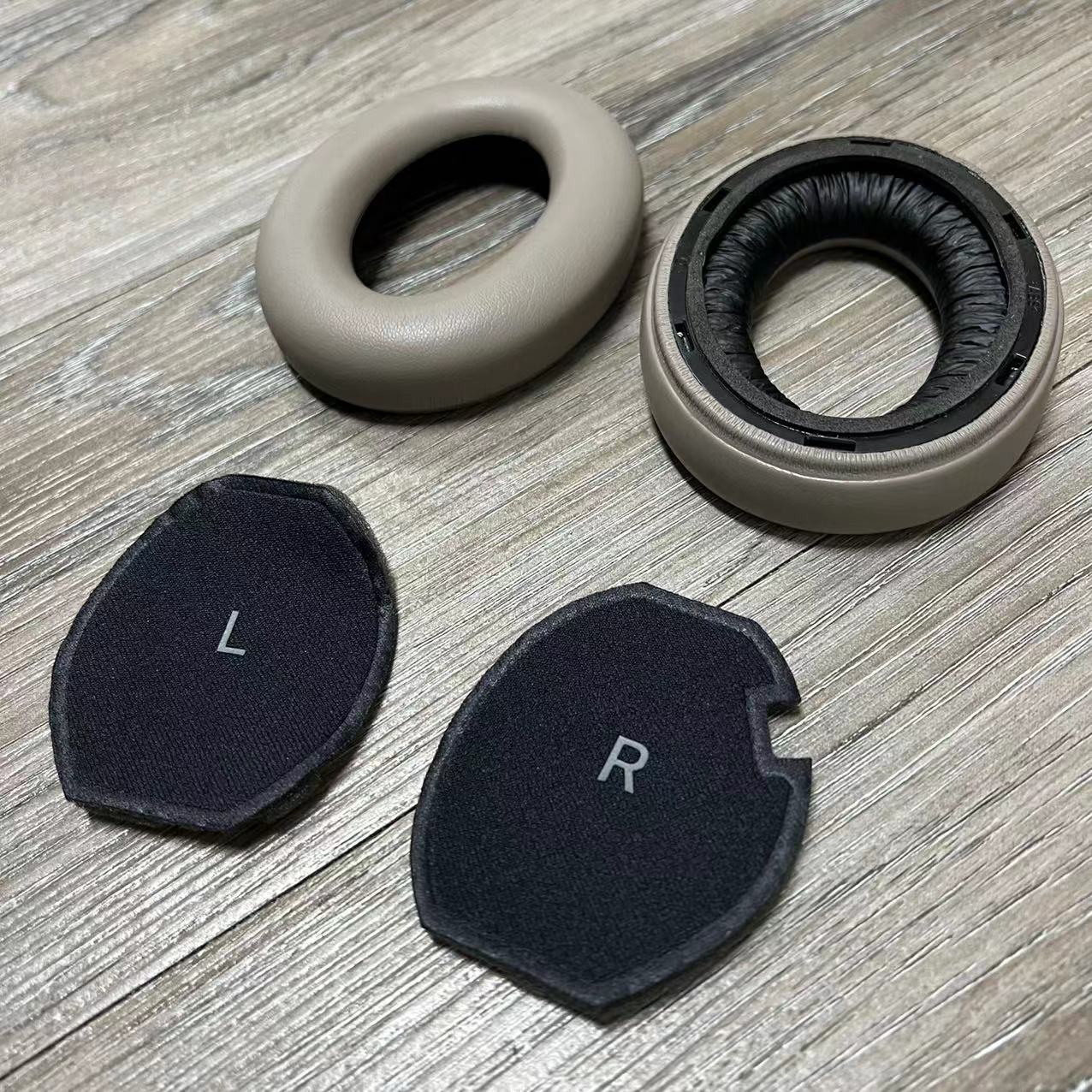 Echte schapenvacht oorkussens  - Sennheiser Headphone Momentum 4 recensie en prijs